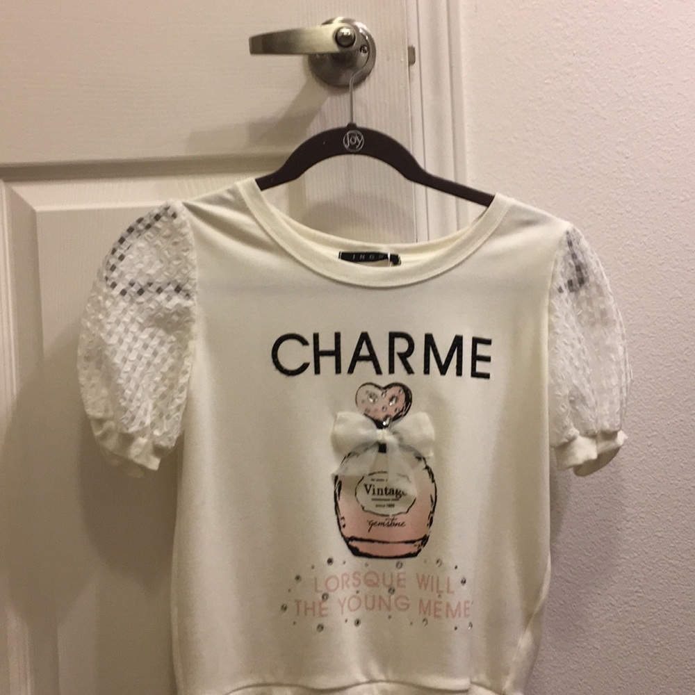 Cute top from Japanese brand INGNI